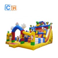 Giant inflatable bounce playground